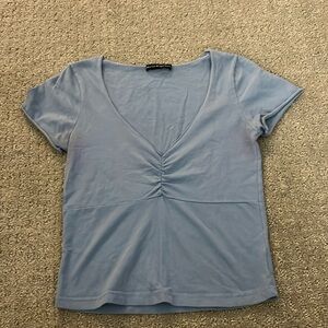 Women’s blue Brandy Melville cropped tee